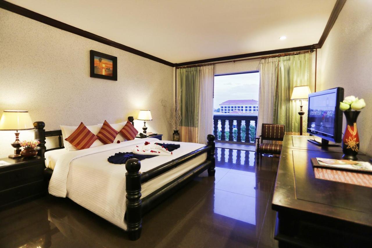 Lucky Angkor Hotel & Spa Siem Reap Exterior foto